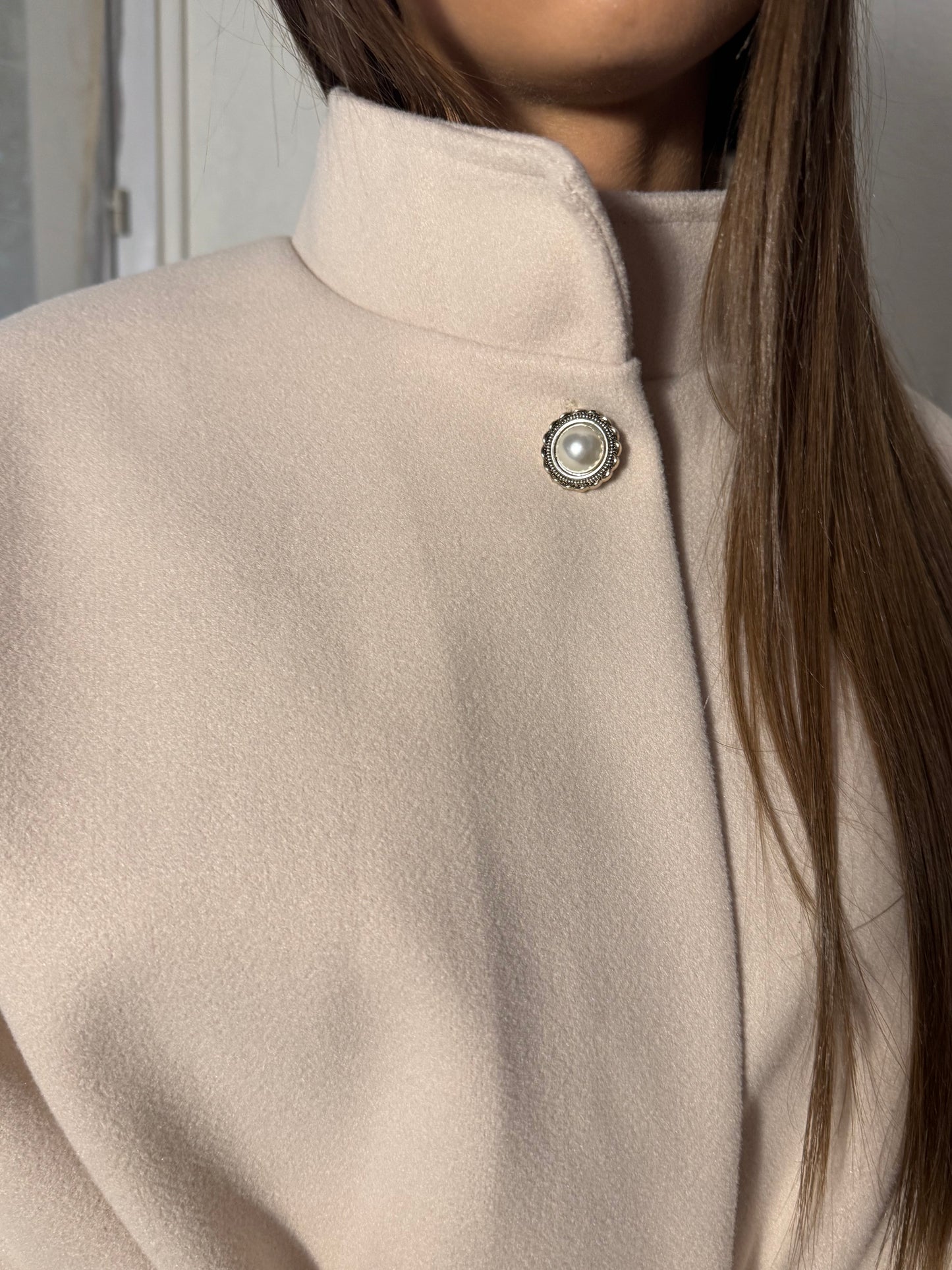 🧥 Cape Élégance – Noire & Beige