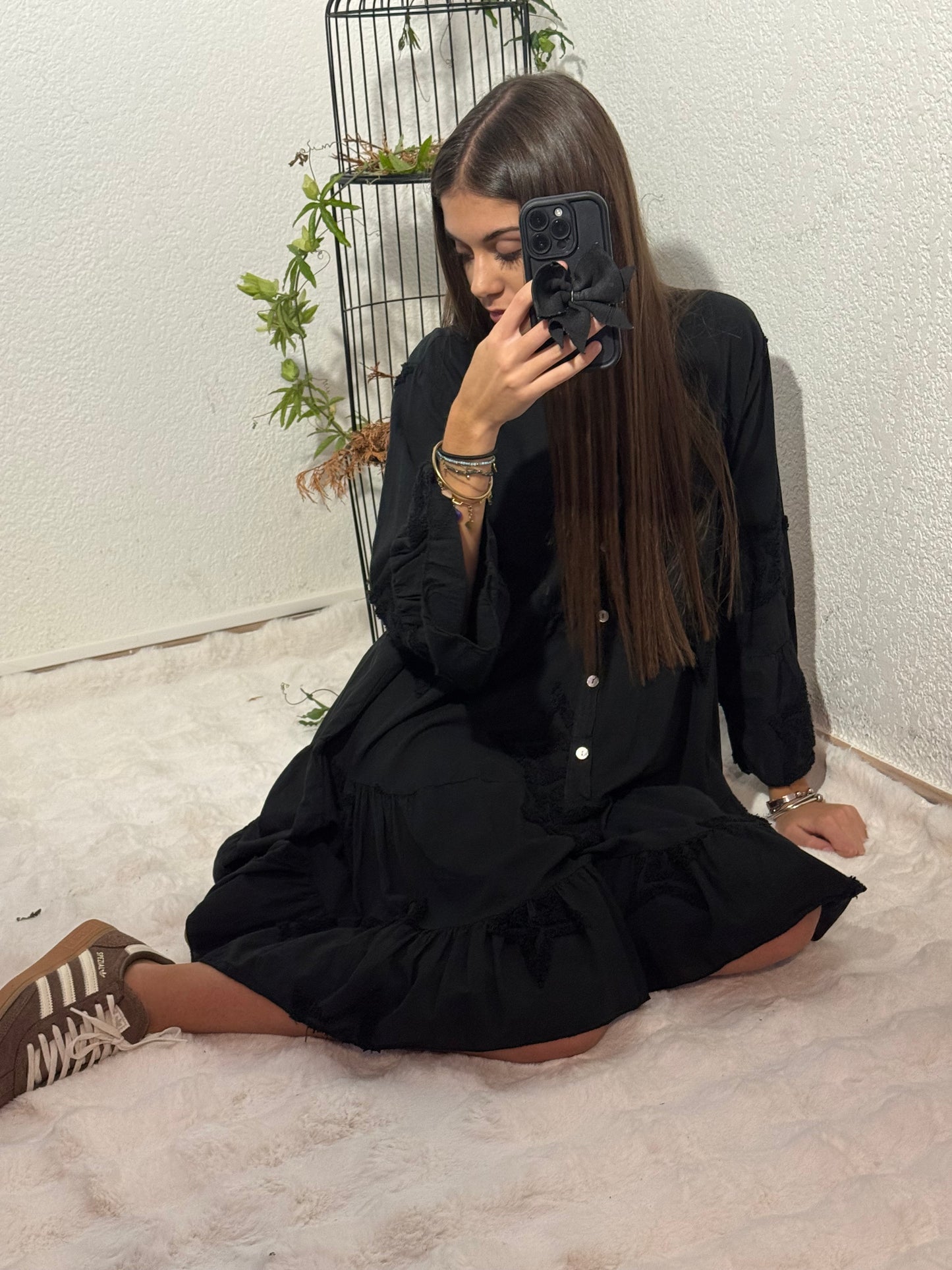 🖤 Robe Stella – Noire à Étoiles
